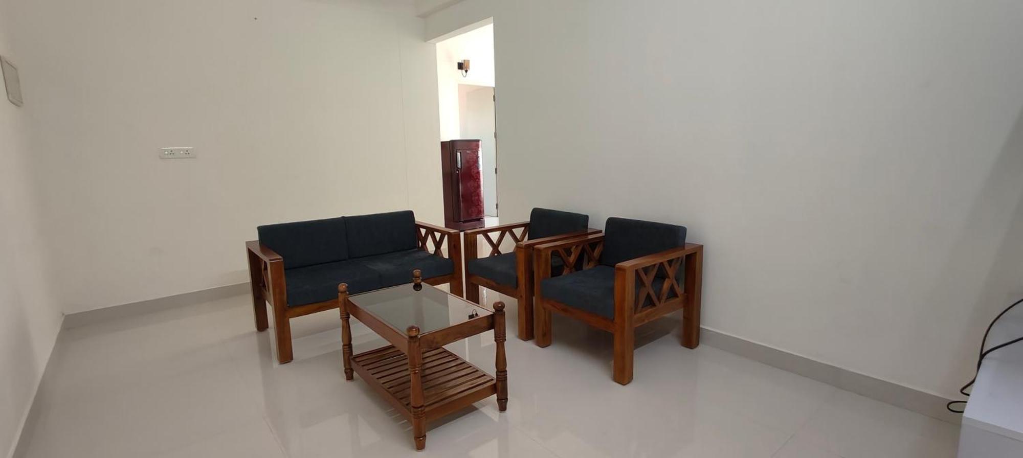 Hobiz Serviced Apartments Chalakuzhy Nr Medical College Trivandrum Тривандрум Экстерьер фото